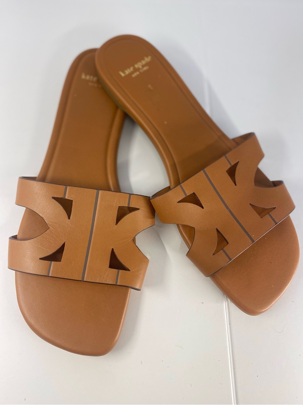 kate spade 8 NWOT Tan Brown Leather Slide Sandals